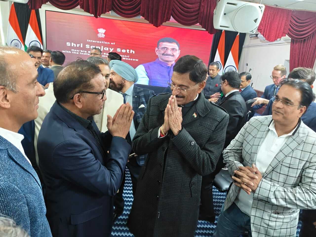 Ranchi News : मास्को में संजय सेठ ने भारतीय प्रवासियों के साथ किया संवाद