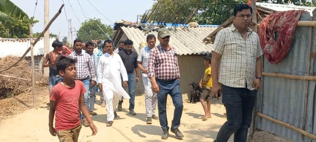 बरंडी बांध अतिक्रमण खाली कर जनहित में तटबंध निर्माण में ग्रामीणों सहयोग करें