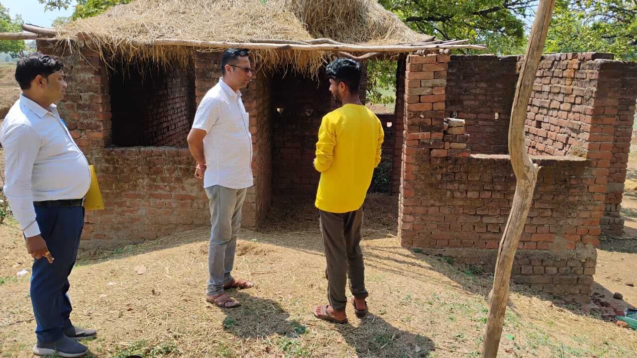 आवास पूर्ण नहीं करनेवालों पर होगी कार्रवाई: बीडीओ