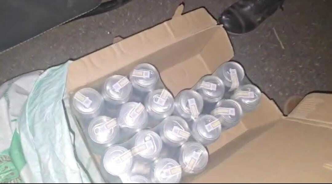 15 लीटर शराब के साथ तीन तस्कर गिरफ्तार, जेल