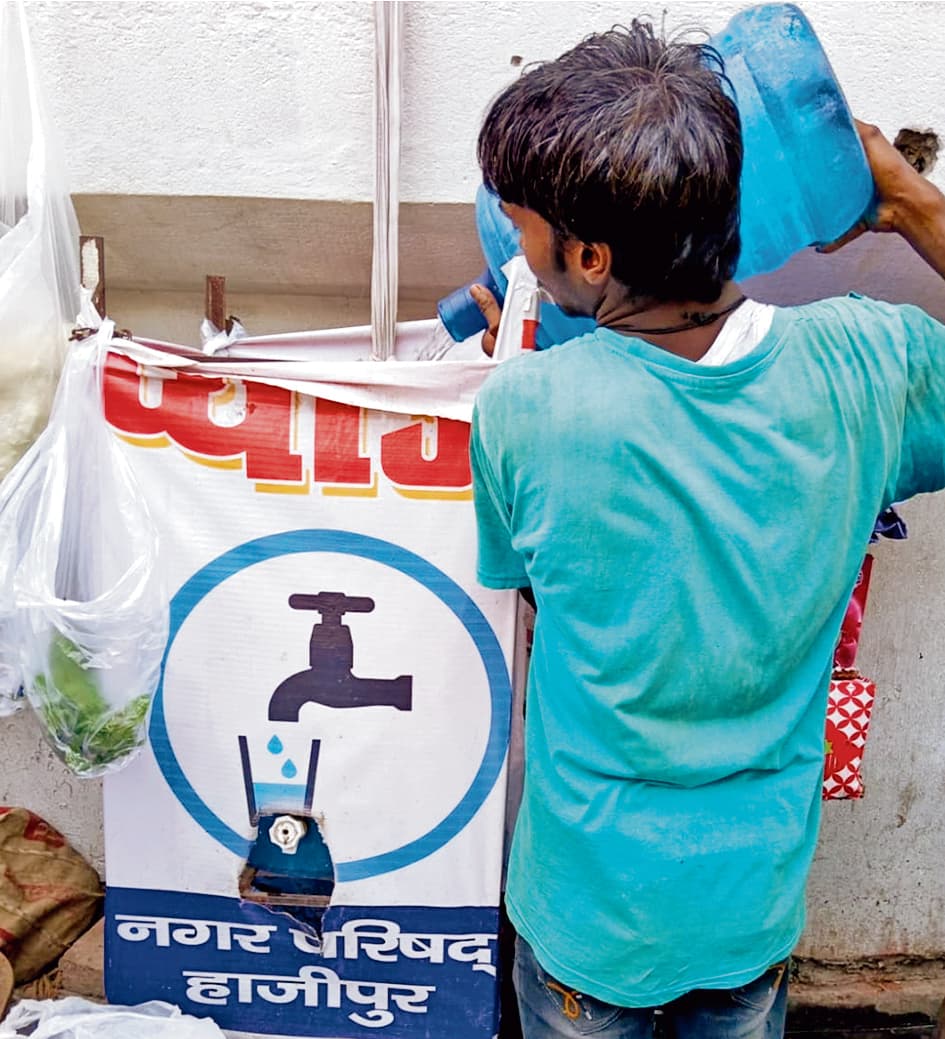 hajipur news. गर्मी में राहत के लिए नगर परिषद ने 15 स्थानों पर की प्याऊ की व्यवस्था