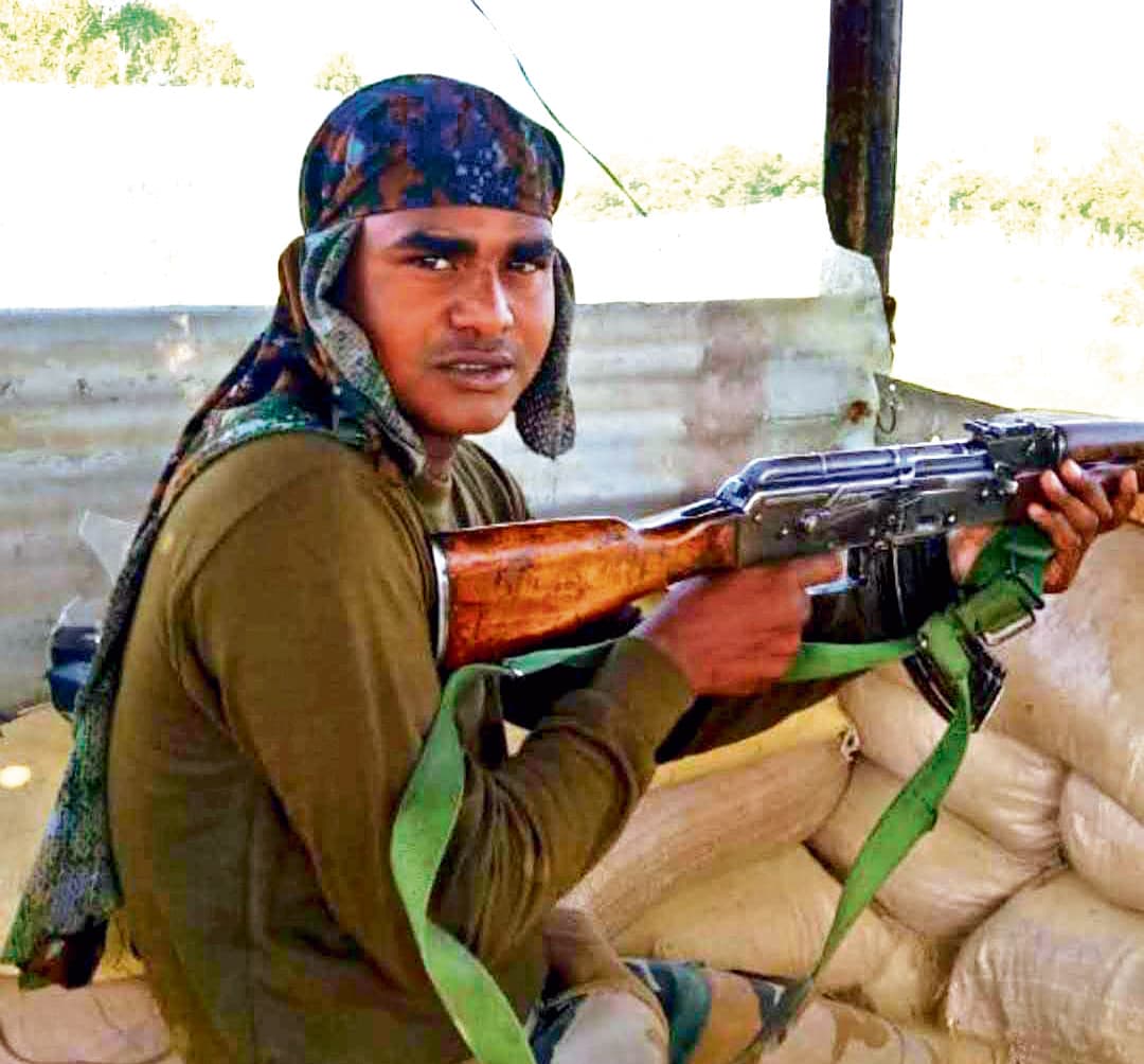 hajipur news. मां भारती की रक्षा के लिए एक भाई कश्मीर, तो दूसरा अरुणाचल की सीमा पर तैनात