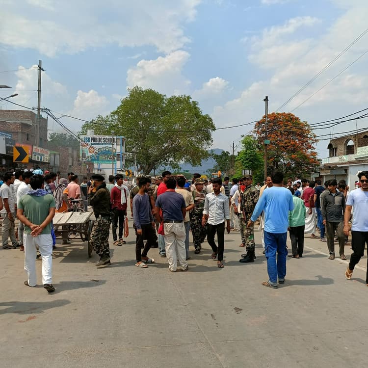 एनएच 119 पर बाइक की चपेट में आने से वृद्ध महिला की मौत