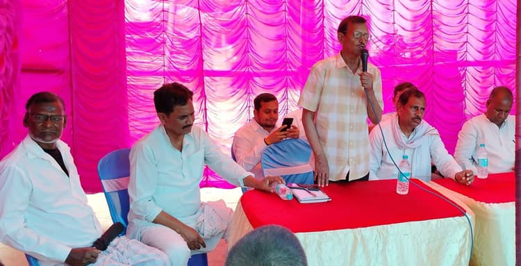 विधायक ने सड़क का उद्घाटन व शिलान्यास किया