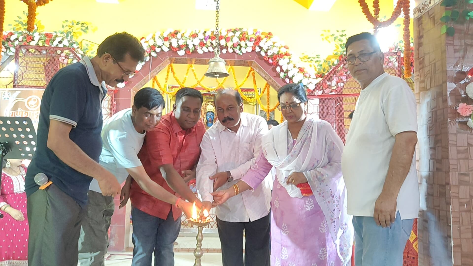 काली मंदिर परिसर में हुआ भव्य मैया जागरण, भक्ति गीतों से गूंजा वातावरण