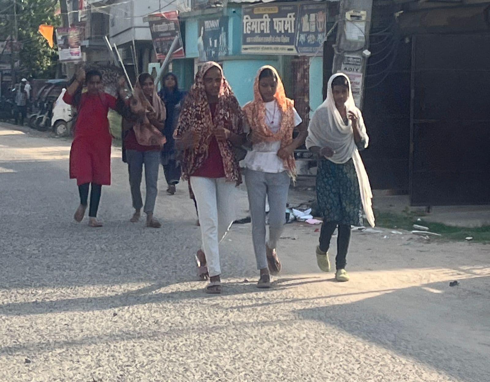 तापमान हुआ 36 के पार, चिलचिलाती गर्मी ने जनजीवन को किया हलकान