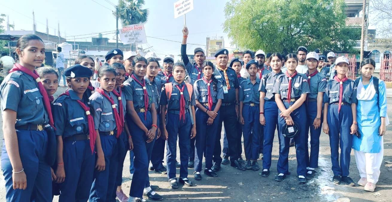 Aurangabad News: दुश्मनों के छक्के छुड़ाने को तैयार भारत स्काउट एंड गाइड के स्वयंसेवक