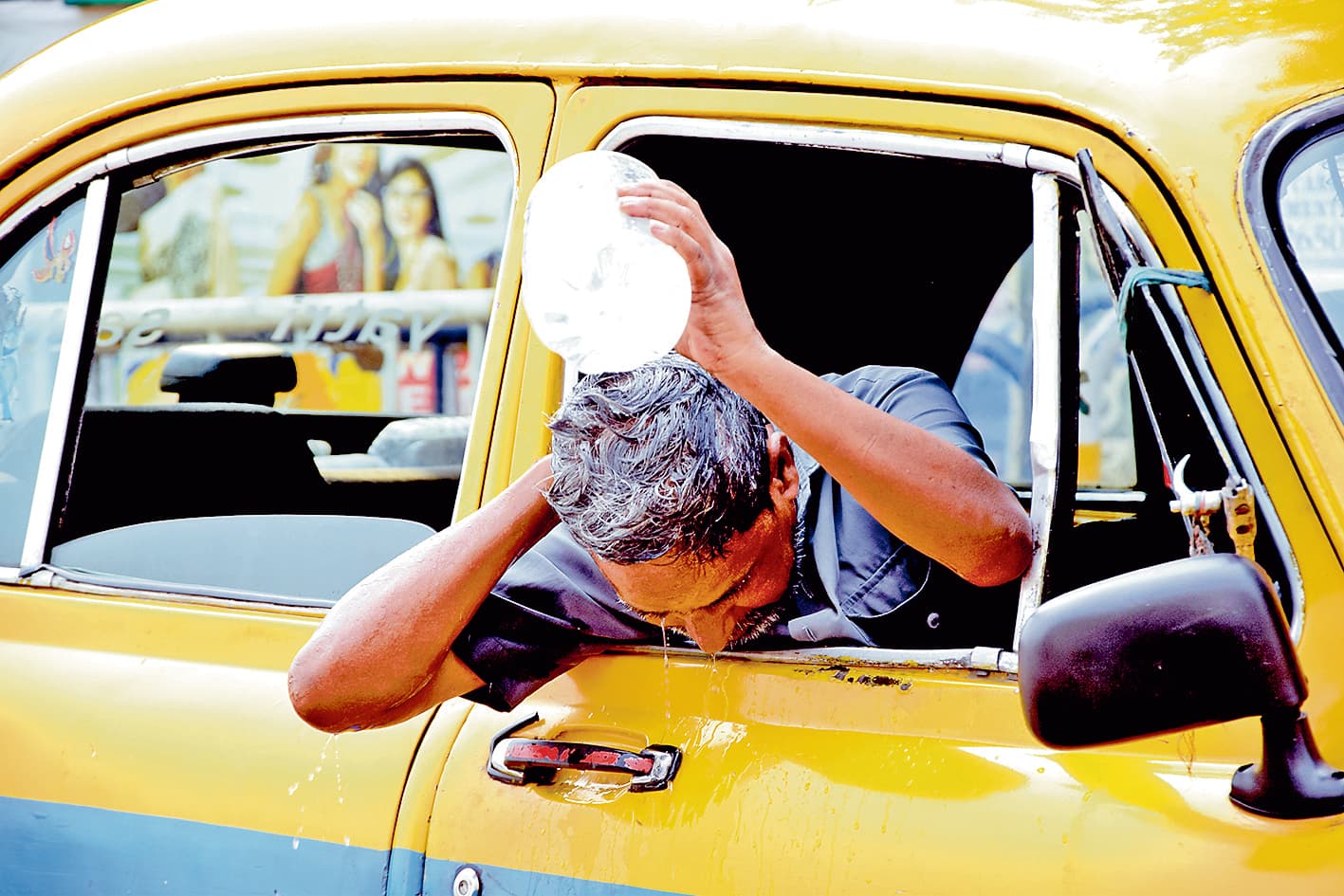 प्रचंड गर्मी से जीना हुआ मुहाल