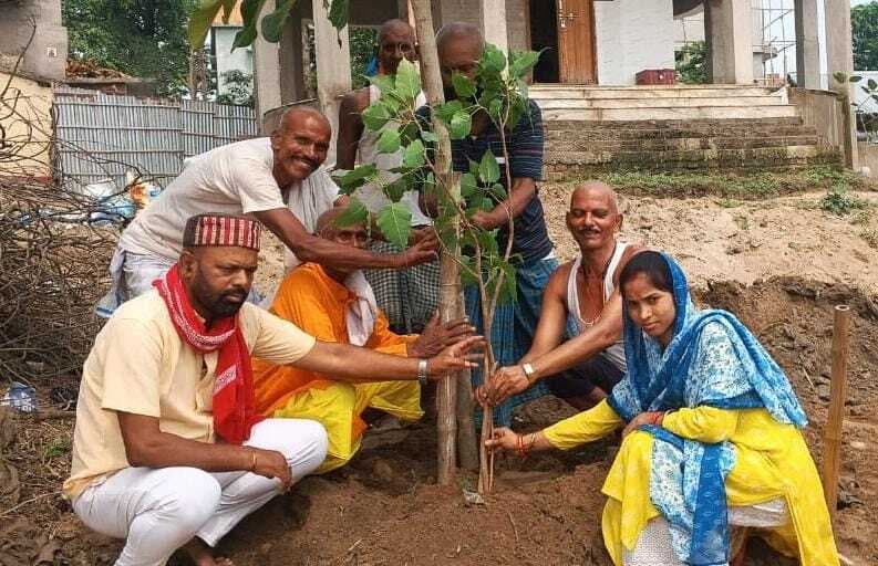 सभी धर्मों को एक होकर बढ़ना चाहिये आगे, बनी रहे एकजुटता
