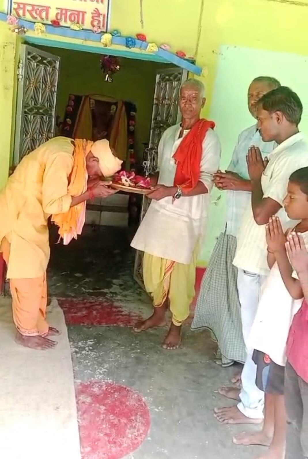 50वीं चरण पादुका यात्रा, 32 किमी की दूरी तय कर पहुंची परसरमा