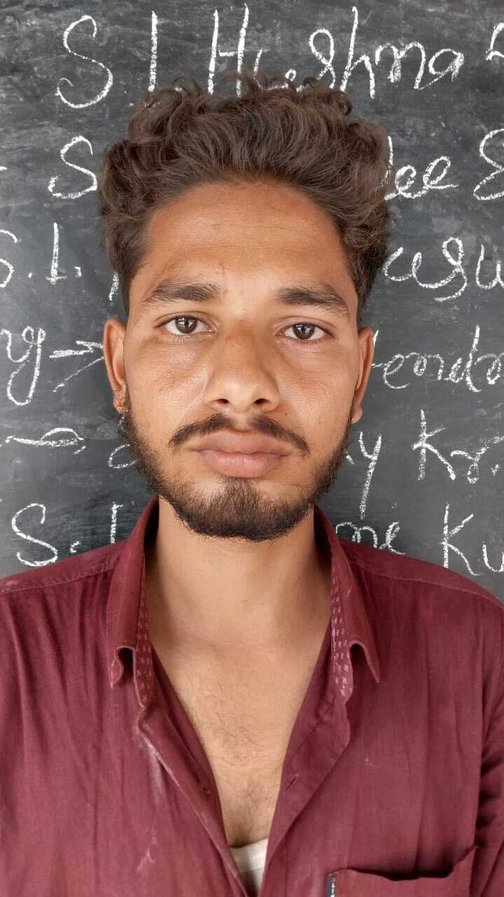 हथियार के साथ एक युवक गिरफ्तार