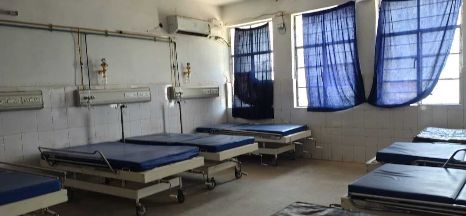 हीटवेव के कारण लू लगने से बीमार हो रहे लोग