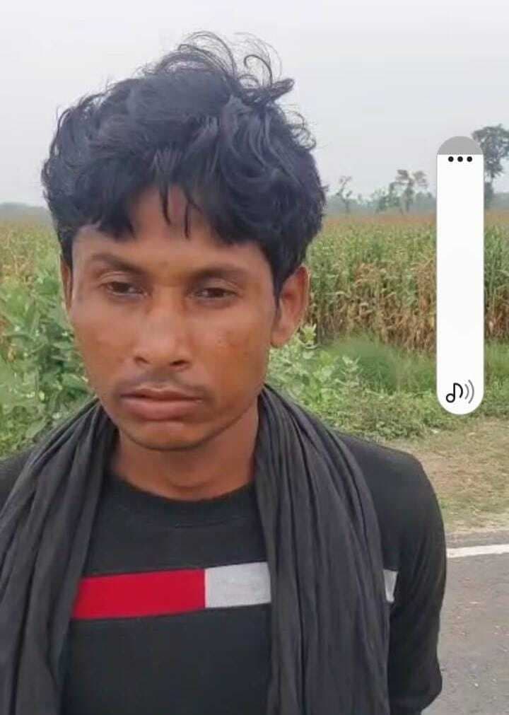 पीर मोकाम पंचायत का विकास मित्र नशे में देशी कट्टा के साथगिरफ्तार