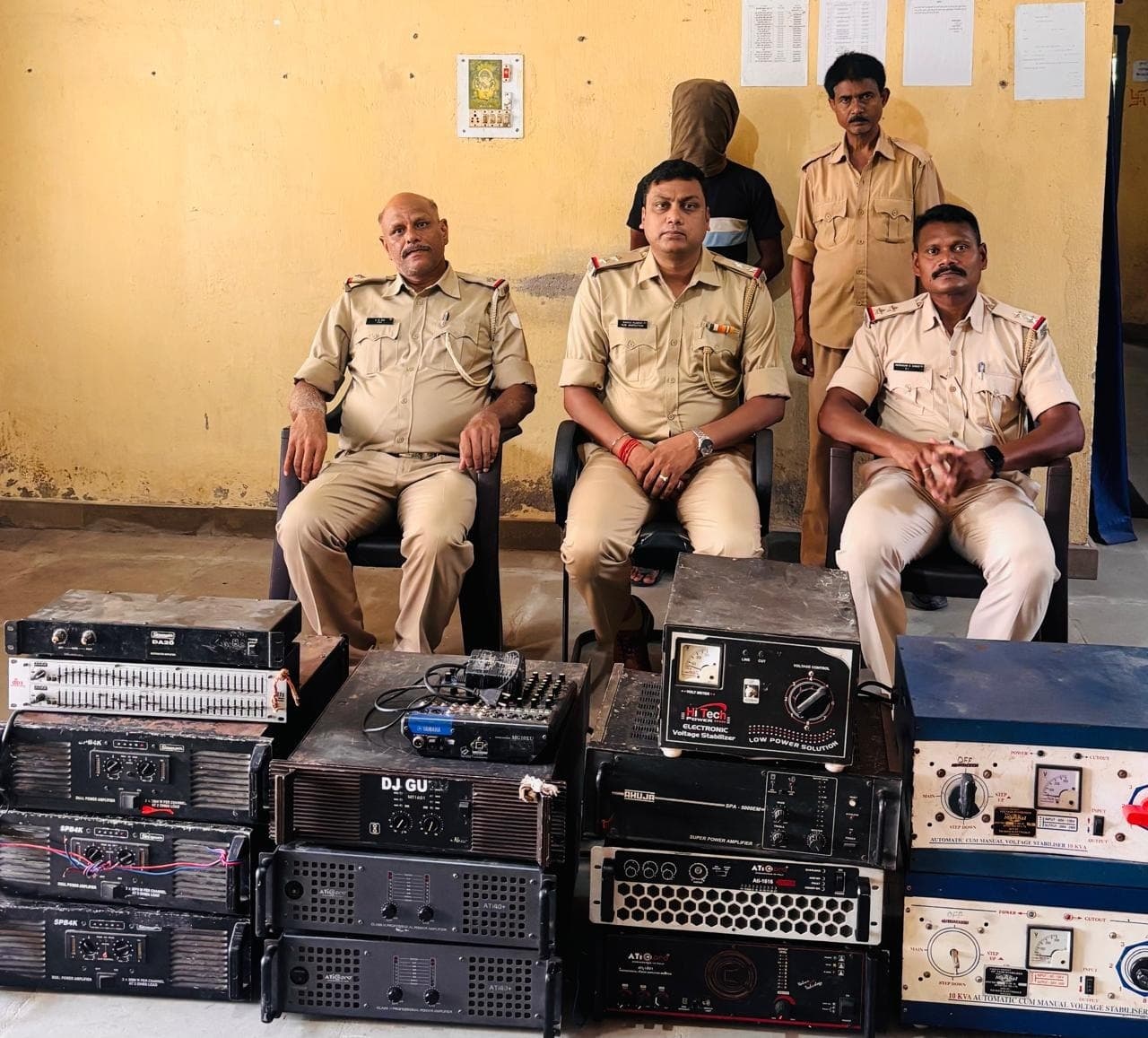 Bokaro News : डीजे दुकान में हुई चोरी का उद्भेदन, एक गिरफ्तार