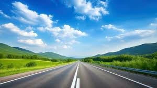 Ranchi News : बरसात के पूर्व सड़कों के सुदृढ़ीकरण पर तेजी से होगा काम