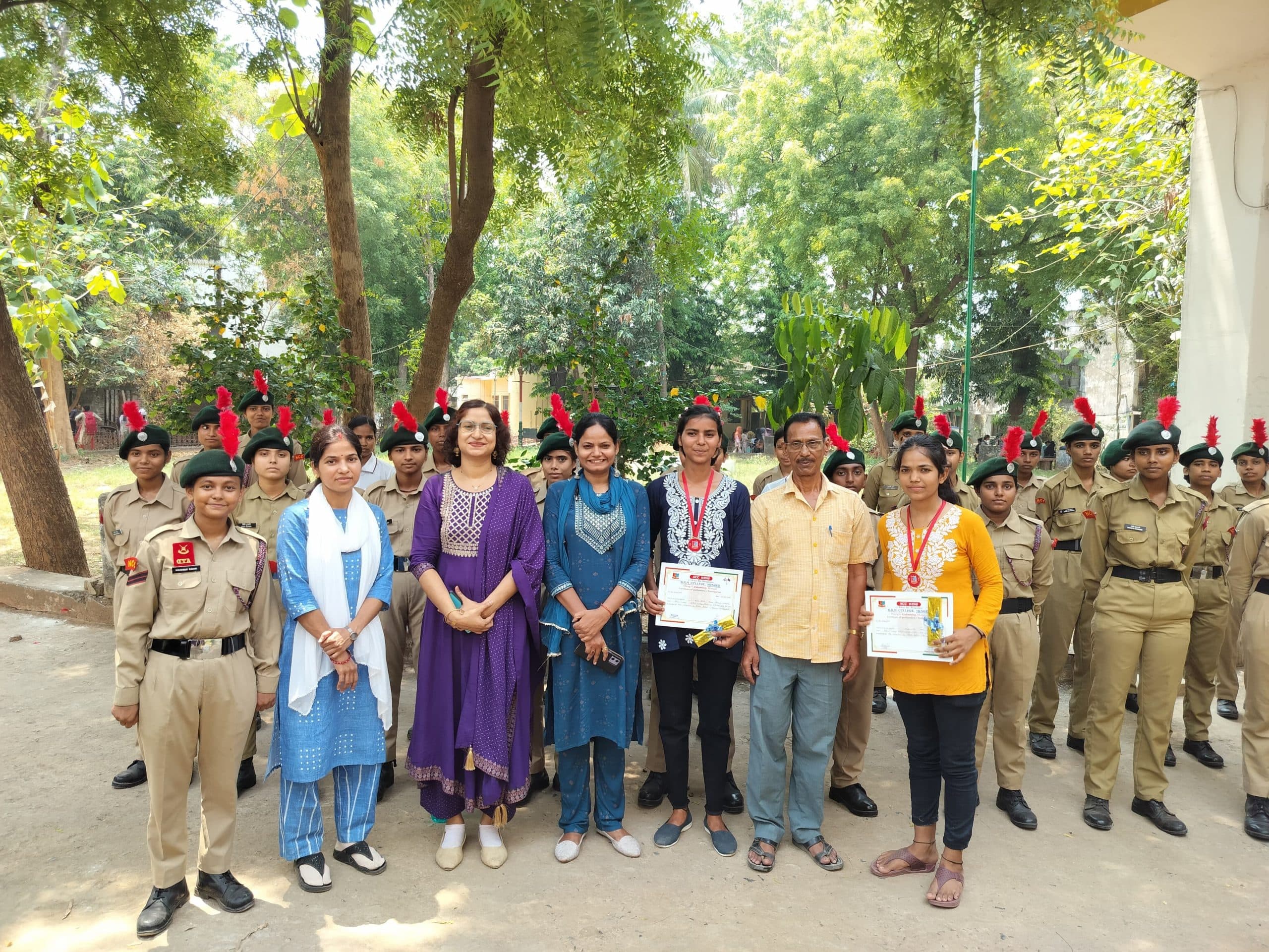 पासआउट एनसीसी सीनियर्स कैडेटों को किया गया सम्मानित