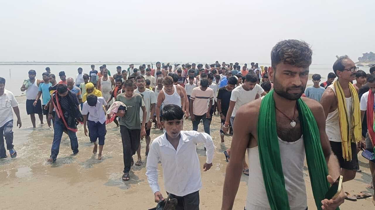 तीन सहोदर भाई-बहनों की मौत पर रो पड़ा पूरा इलाका, क्षेत्र में मातमी सन्नाटा