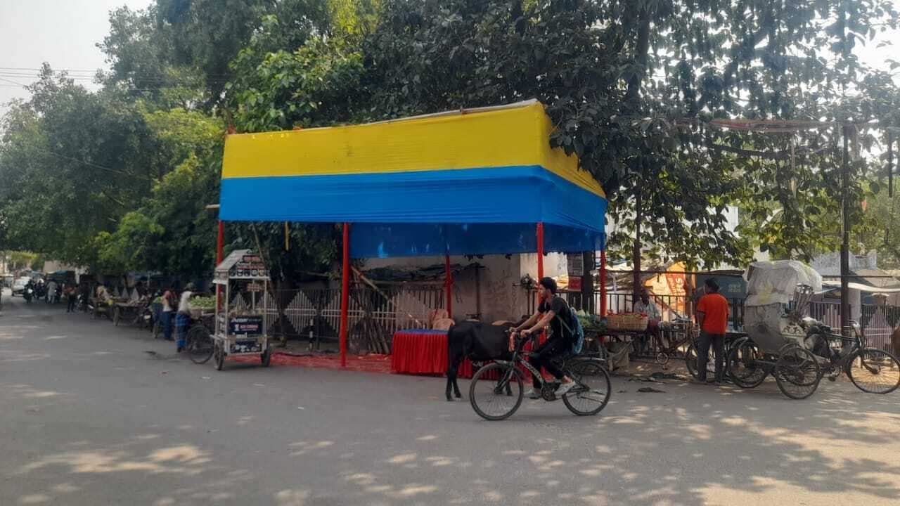 हीट वेव से बचाव को लेकर निगम ने लगाया पंडाल, लगाया गया दो नया वाटर चीलर मशीन