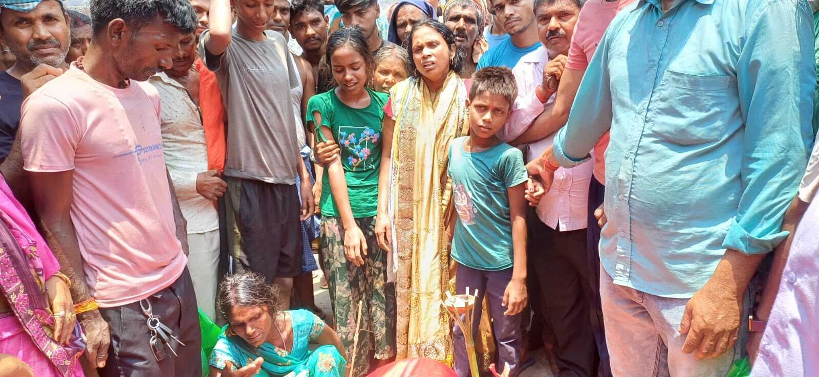 डीजे वाहन की टक्कर से बाइक सवार की मौत