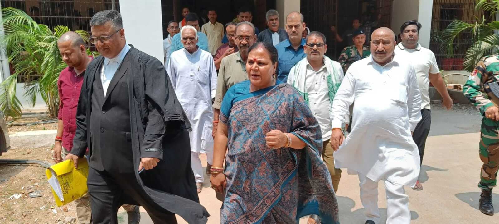 मंत्री दीपिका समेत छह लोग एमपी एमएलए कोर्ट में हुए पेश