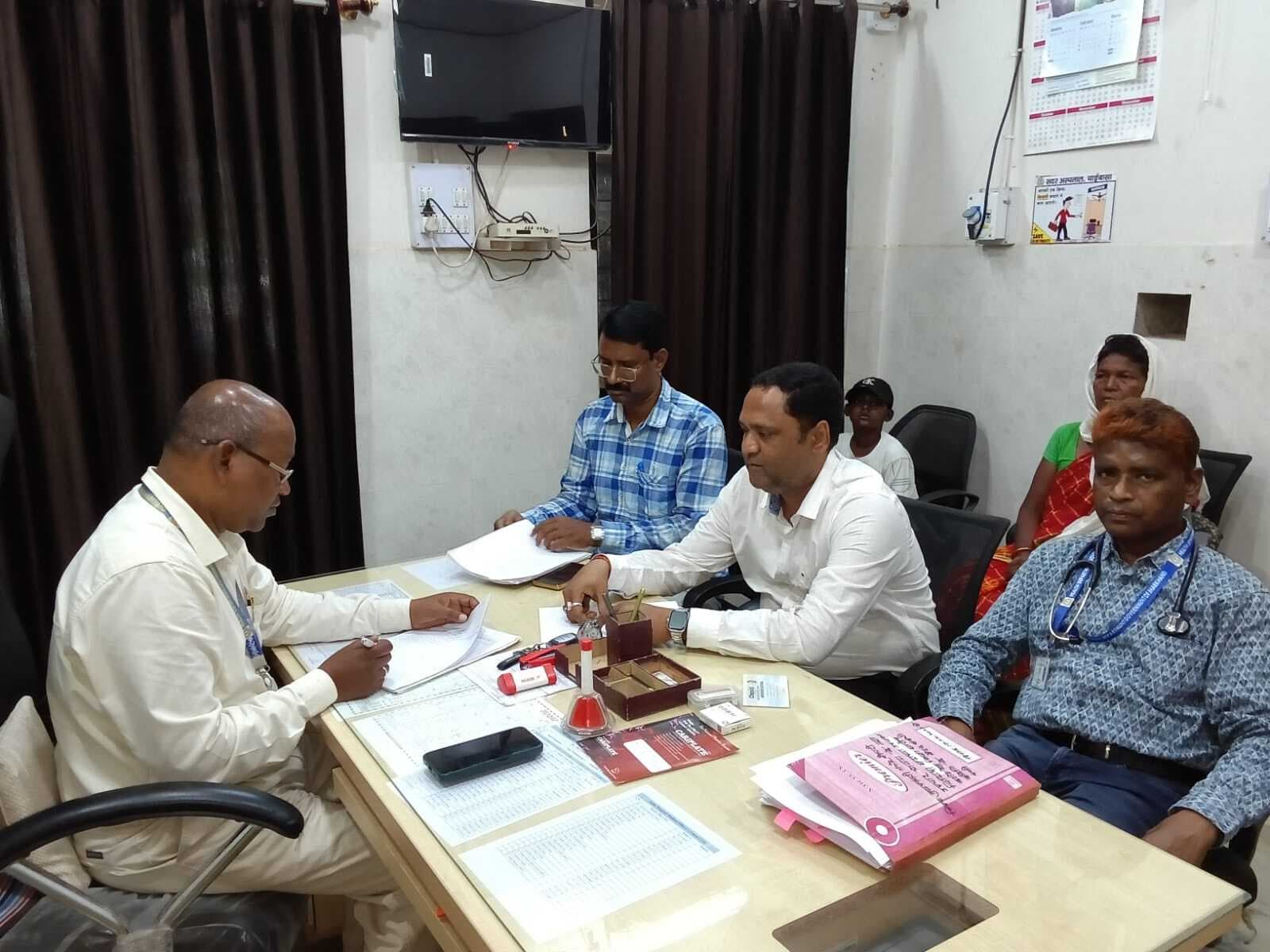 Chaibasa News : कैंसर पीड़ित 3 मरीजों के इलाज को 9.57 लाख स्वीकृत