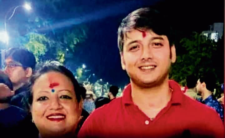 वरिष्ठ भाजपा नेता दिलीप घोष की पत्नी रिंकू मजूमदार के बेटे की संदिग्ध हालात में मौत