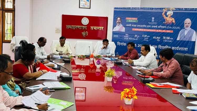 जिले के 52732 आदिवासी परिवारों को मिलेगा योजना का लाभ