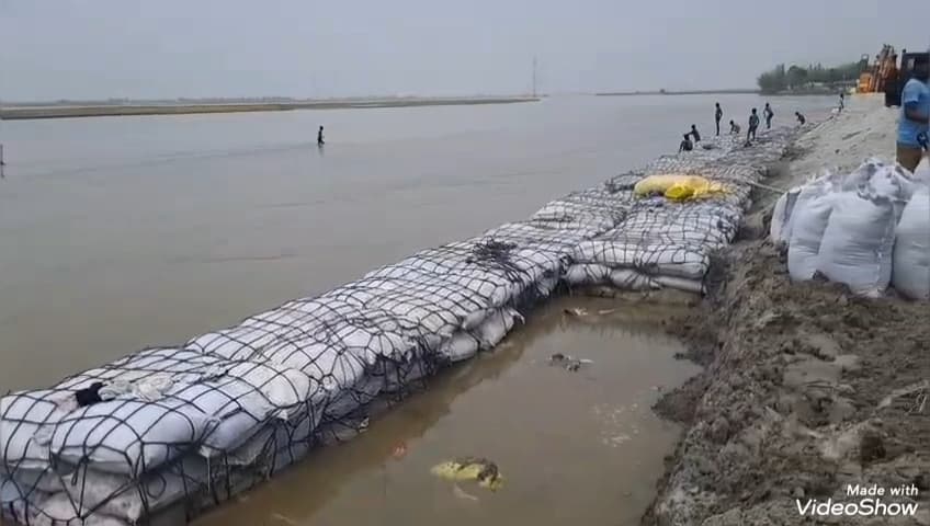 कोसी नदी में बाढ़ से पहले कटाव निरोधक कार्य तेज