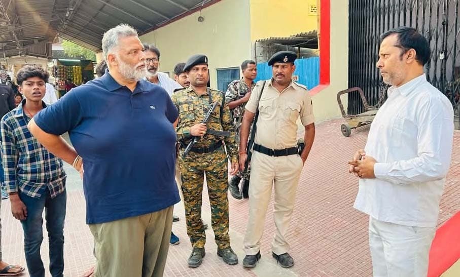 कोर्ट स्टेशन की बदहाली देख बिफरे सांसद