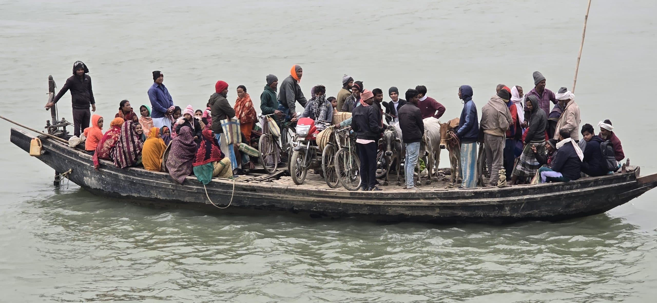 आजमनगर-रोहिया घाट पर उच्च स्तरीय पुल निर्माण की मांग तेज