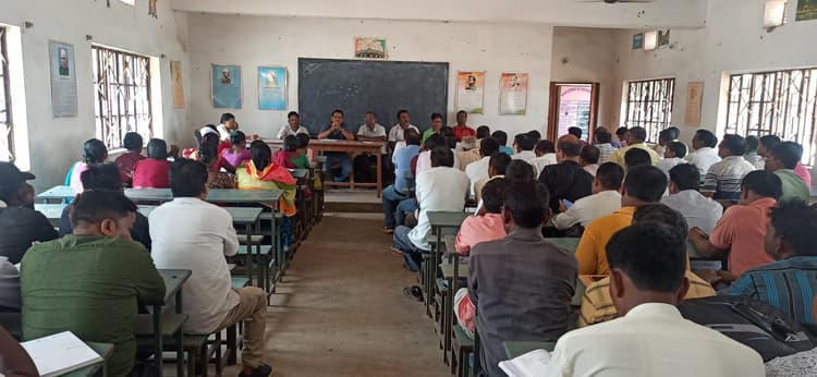 एमडीएम में अंडा-फल अनिवार्य, कोयला-लकड़ी से खाना बनाने पर होगी कार्रवाई