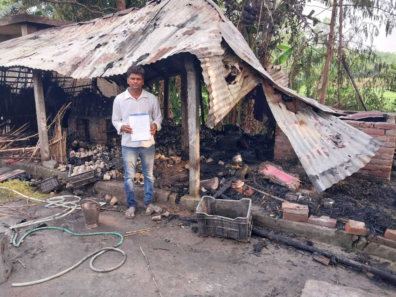 अगलगी से एक घर जला, हजारों संपत्ति का नुकसान