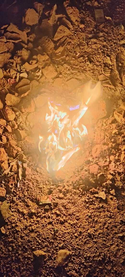 बिजली मीटर ब्लास्ट, बाल-बाल बचे लोग