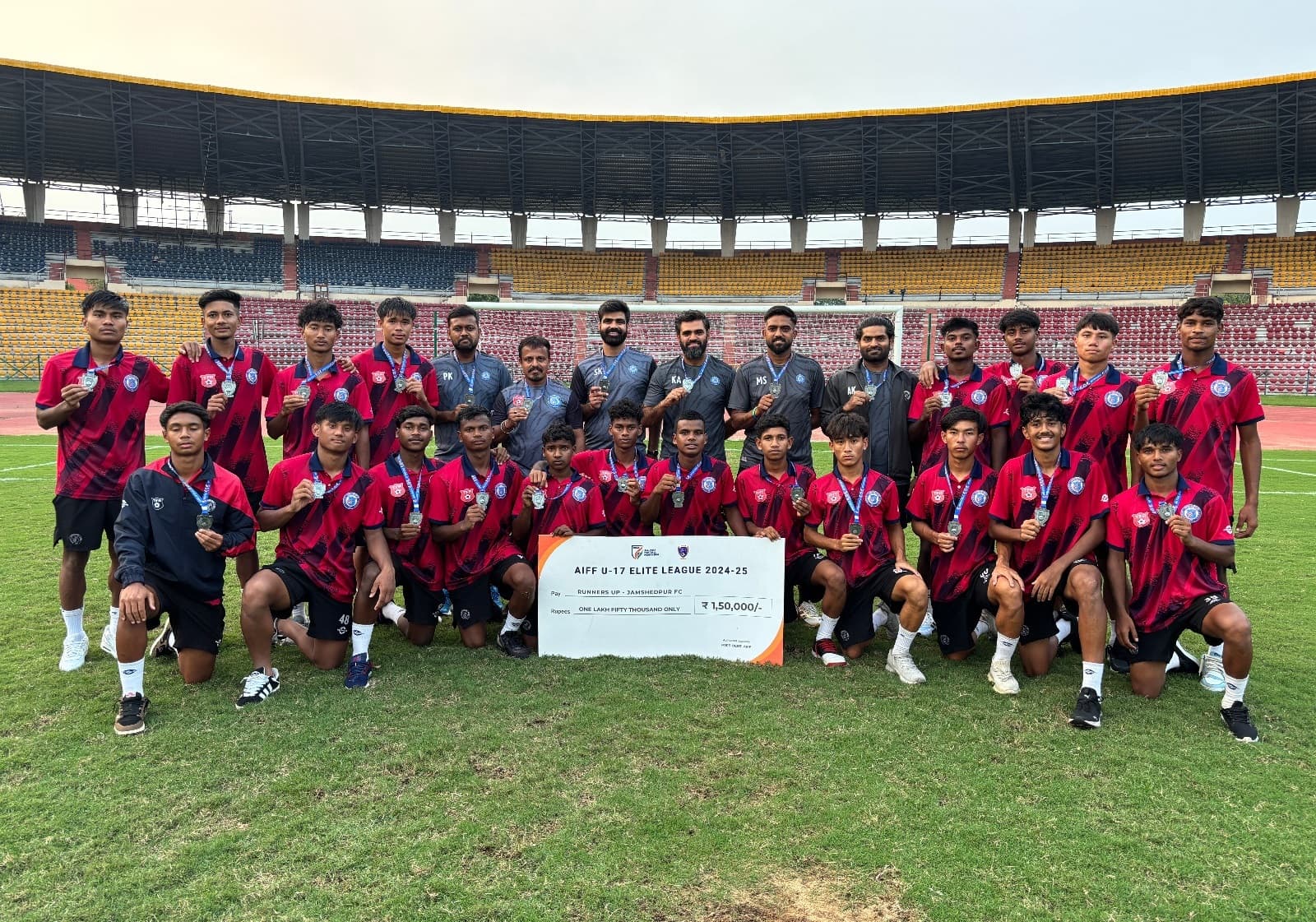 Jfc u17 team runners up at aiff youth league : जेएफसी की टीम एआइएफएफ यूथ लीग में बनी उपविजेता
