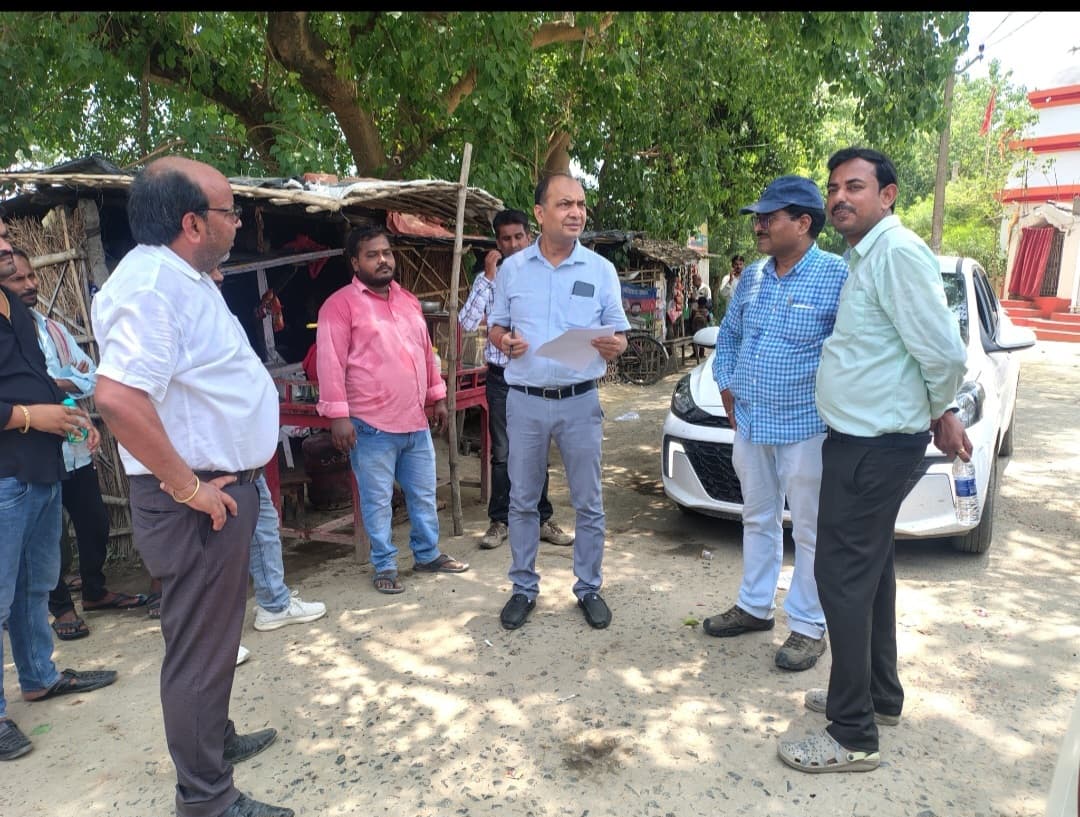 Samastipur News:डीडीसी ने की रोहुआ पूर्वी पंचायत की विभिन्न योजनाओं की दोबारा जांच
