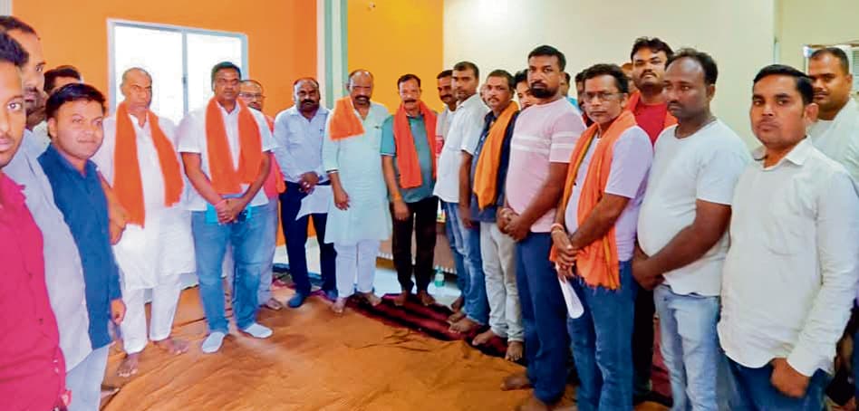 hajipur news. कार्यकर्ताओं की बदौलत ही भाजपा आज इस मुकाम पर पहुंची : अवधेश सिंह