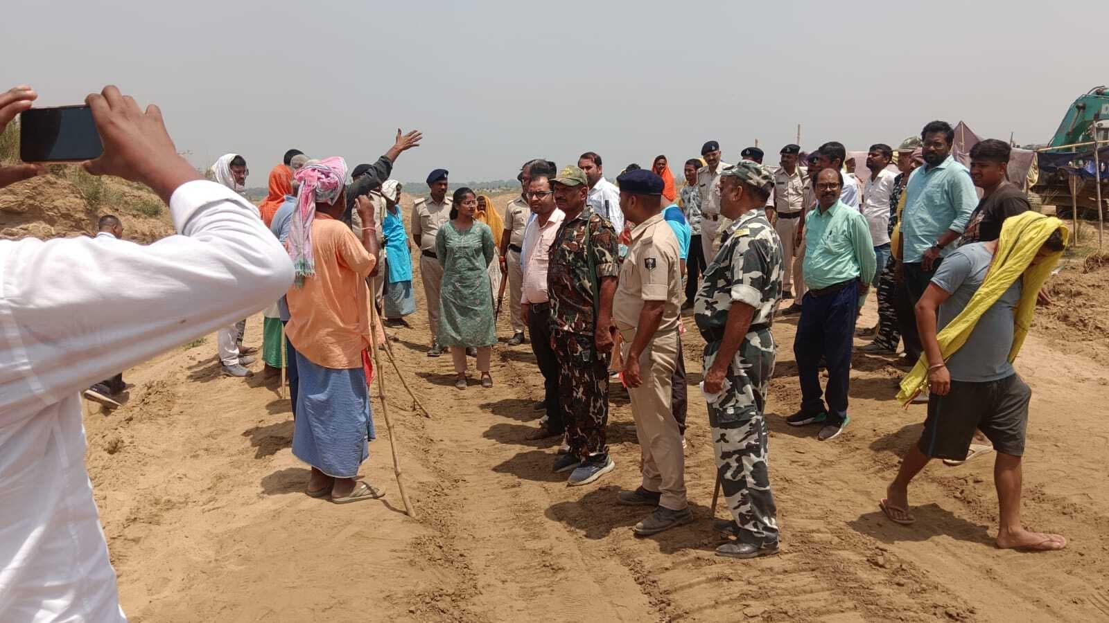 सोन में अवैध खनन पर लगी रोक