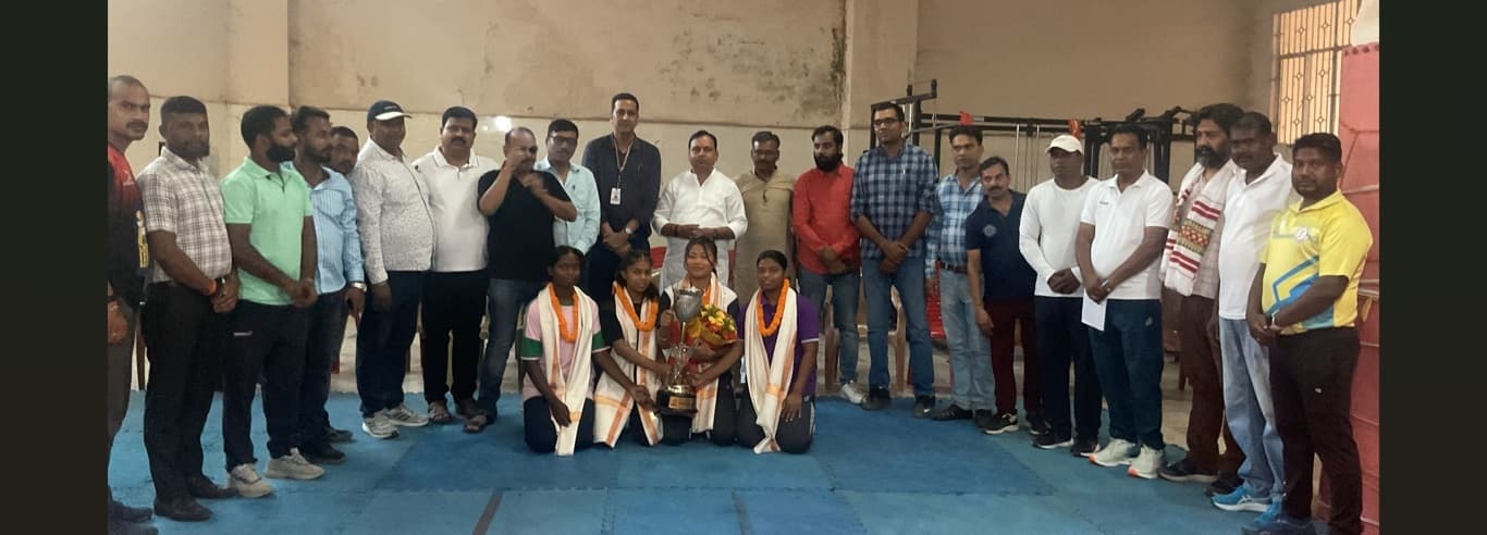 Sports : सम्मानित हुईं कांस्य विजेता कबड्डी खिलाड़ी