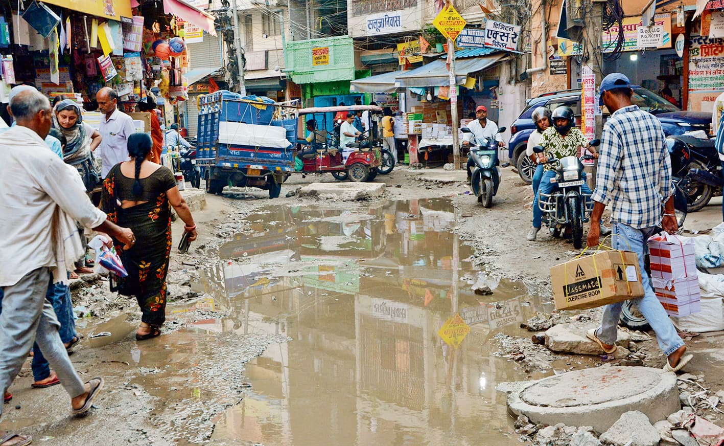 Patna News : खजांची रोड काे तोड़ कर बनाना भूले, 21 दिनों से लोग परेशान