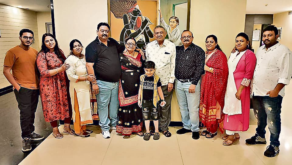 Dhanbad News: संस्कार, सहयोग व अपनापन का प्रतीक है संयुक्त परिवार