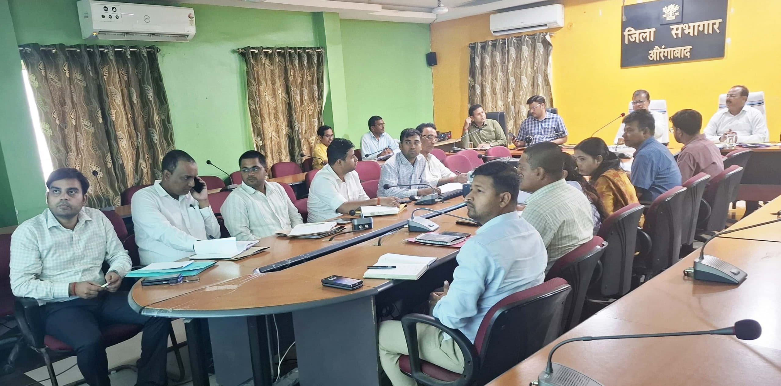 मोटेशन के मामले अधिक लंबित रहने पर सदर सीओ को फटकार, हफ्तेभर में निबटारे का निर्देश