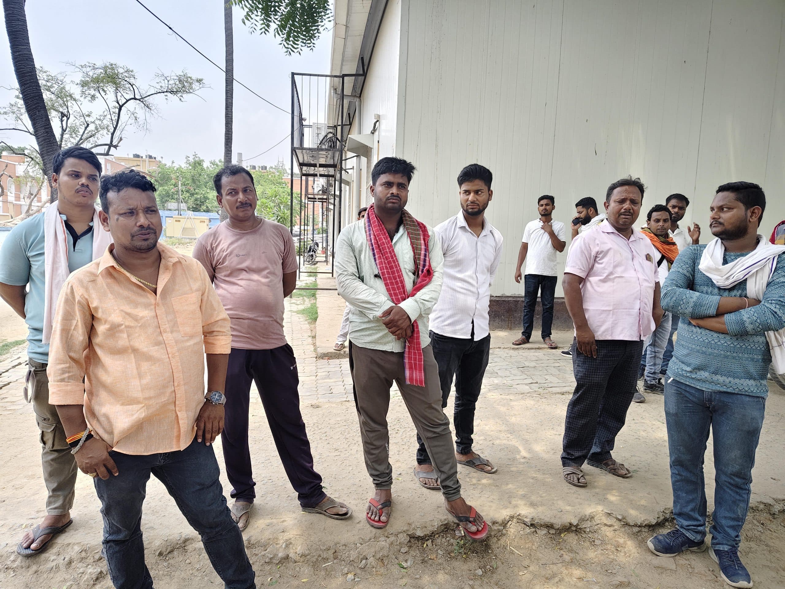 बहन के ससुराल जा रहे अधेड़ की ट्रेन से गिरकर मौत, घर में कोहराम