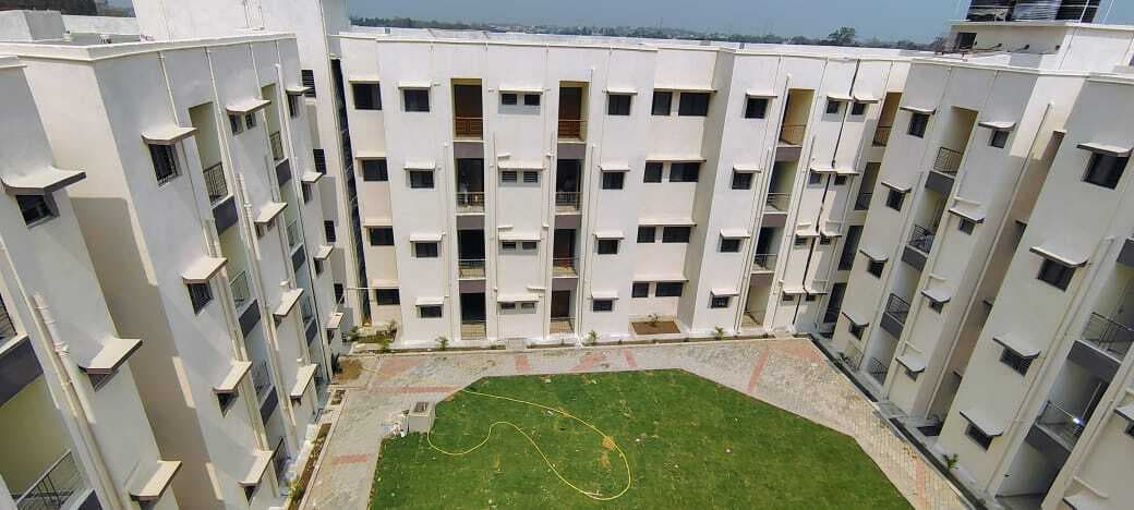 154 आवासों का निर्माण कार्य लगभग 95 प्रतिशत पूर्ण : अभिषेक