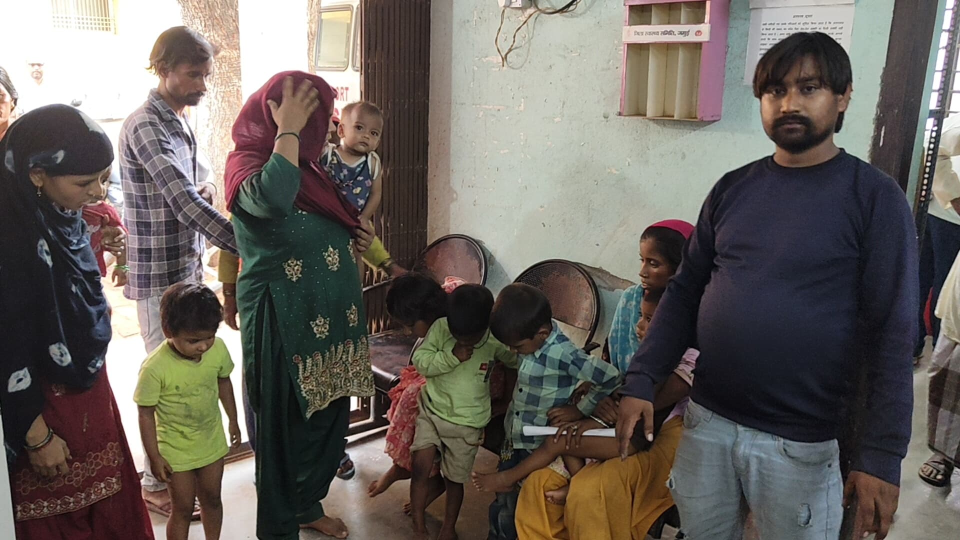 बच्चों के विवाद में मारपीट, आधा दर्जन से अधिक लोग घायल