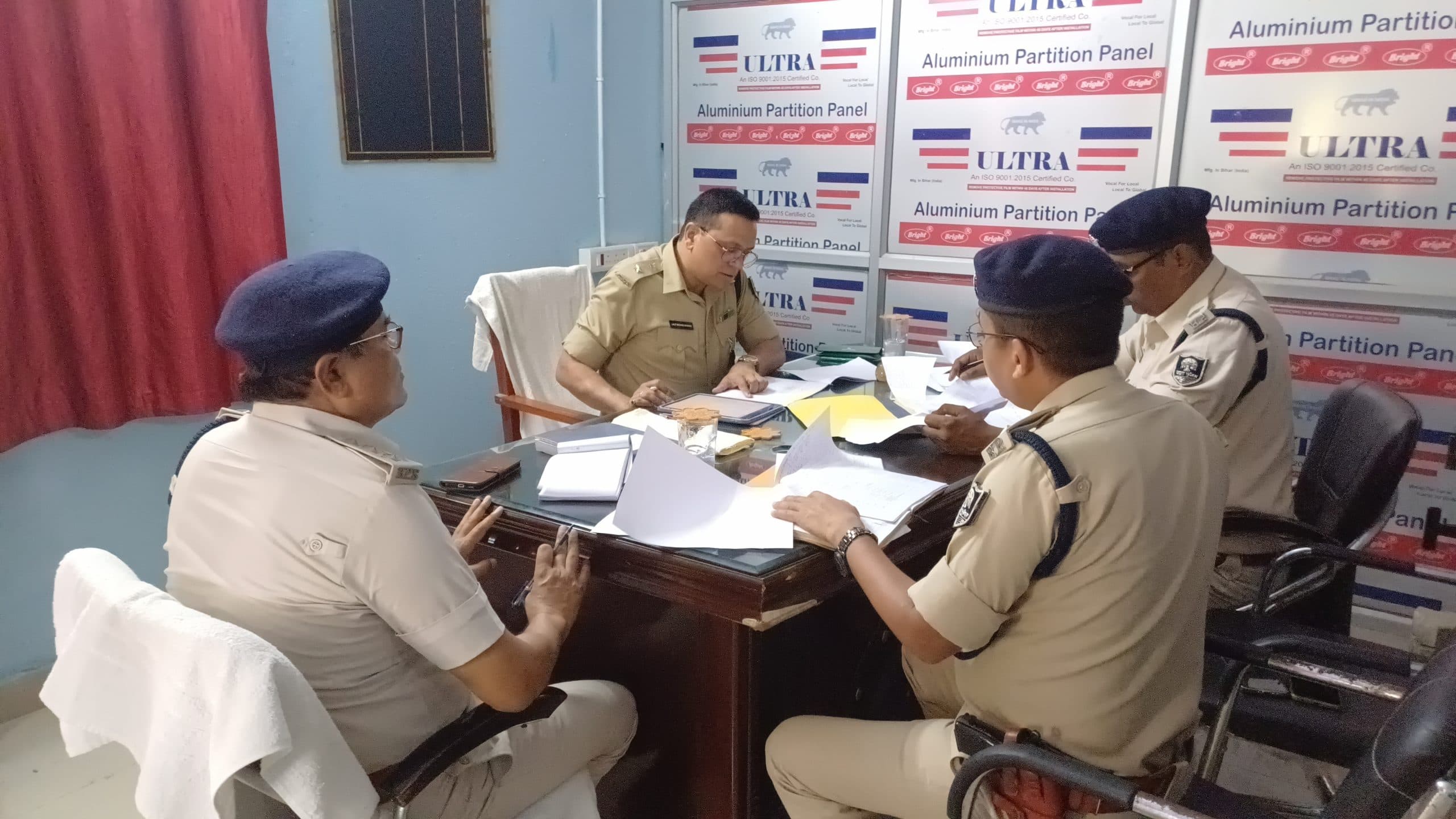 hajipur news. लंबित कांडों का करें त्वरित निष्पादन : एसपी