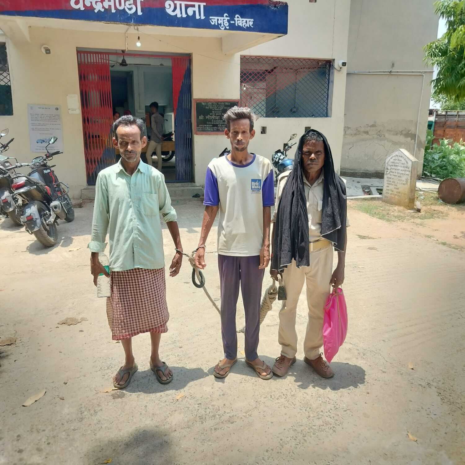 सुरजी देवी हत्याकांड में गिरफ्तार पति व ससुर को भेजा जेल