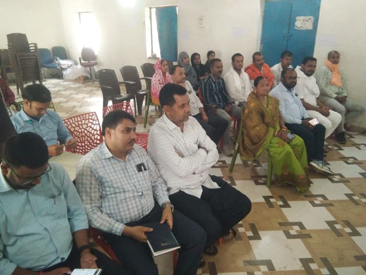 पंसस की बैठक में खराब पड़े नल जल व चापाकलों की मरम्मत की रखी मांग