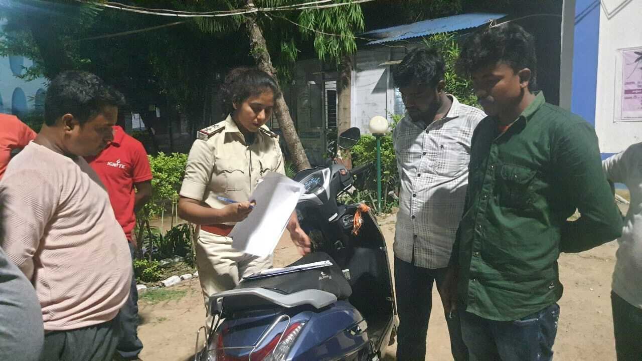 टोनापाथर गांव में सर्पदंश से महिला की मौत, परिजनों में मचा कोहराम