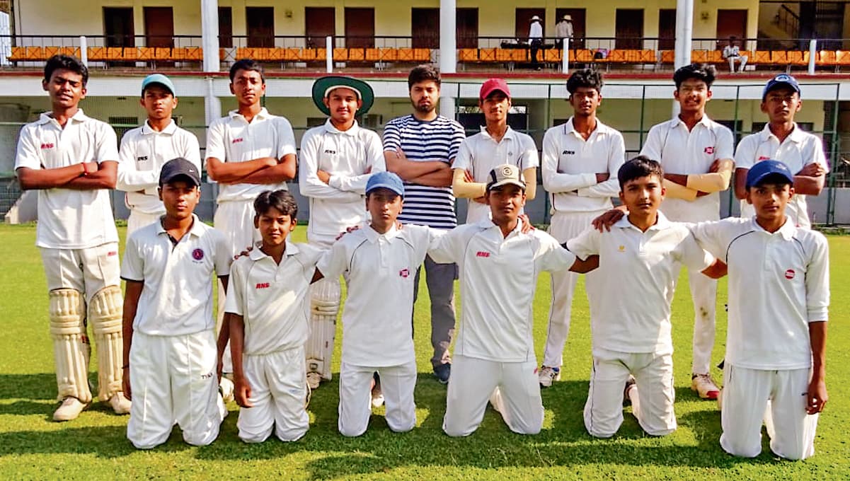 Chaibasa News : मधुसूदन महतो हाइस्कूल को हरा डीएवी चाईबासा फाइनल में