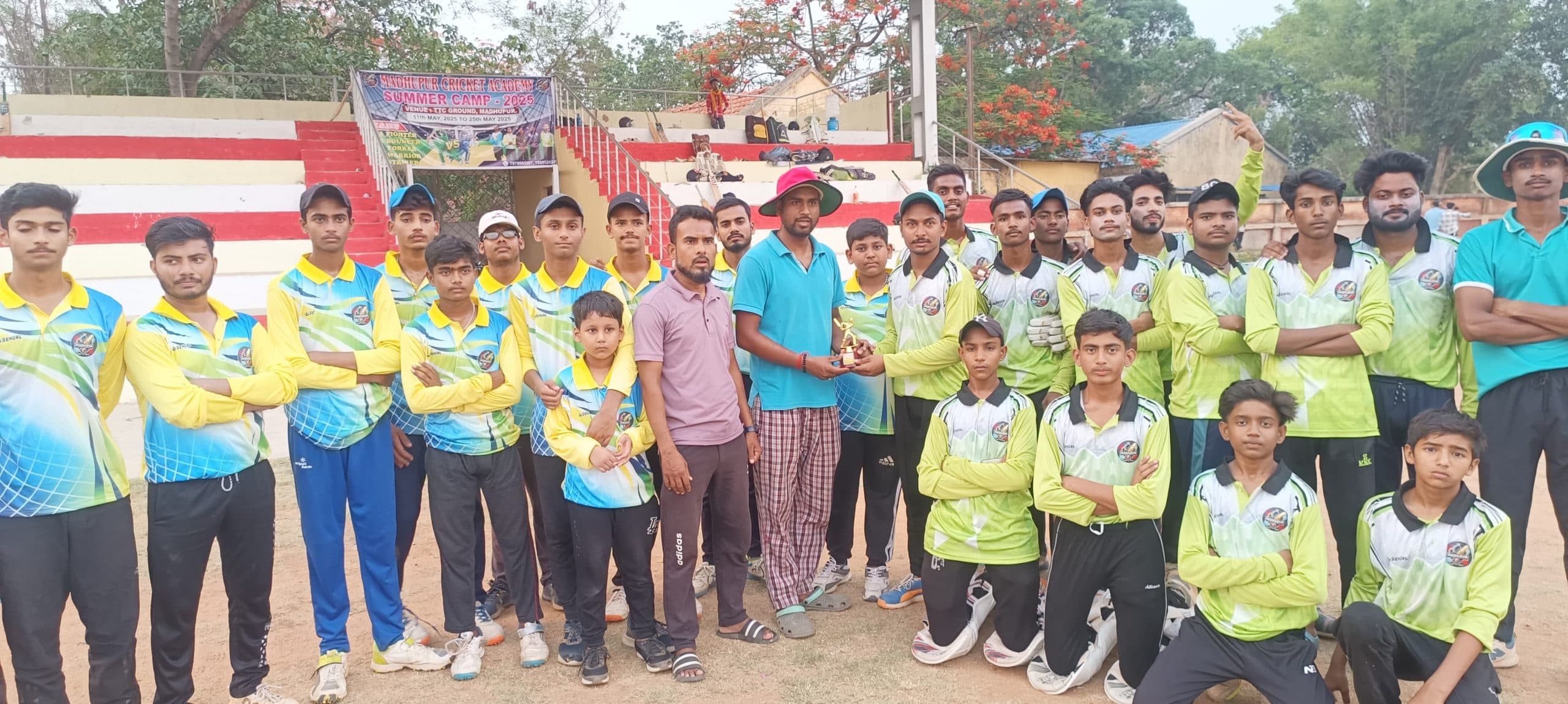 Deoghar news : क्रिकेट प्रतियोगिता में एमसीए फाइटर ने एमसीए स्ट्राइकर को किया पराजित